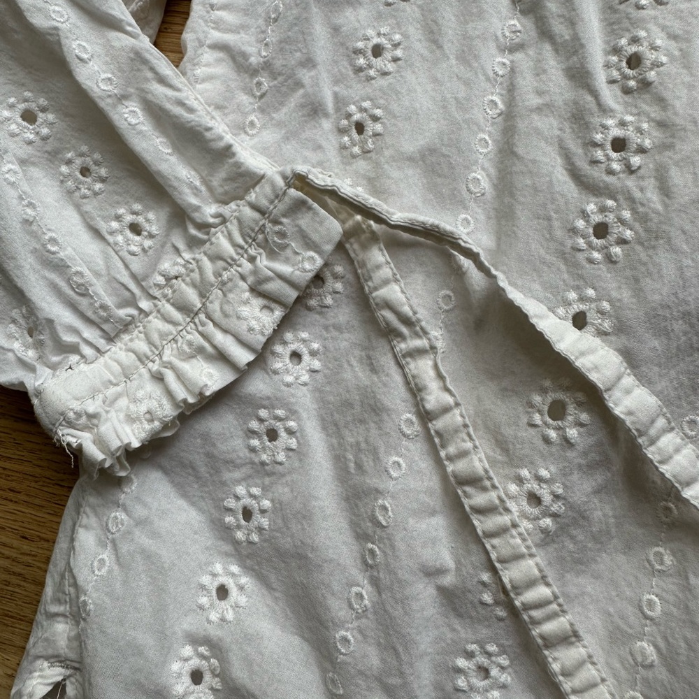 LOFT Shirt - Picture 7 of 9